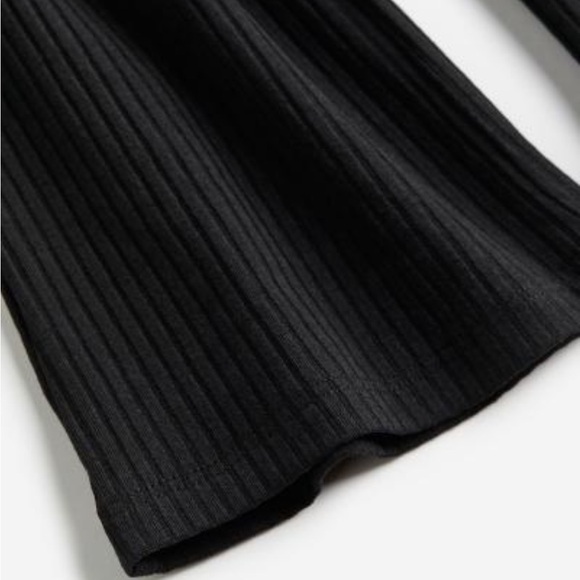 NWT H&M Kids Black Ribbed Leggings - Picture 2 of 4